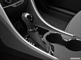  Gear shifter/center console photo
